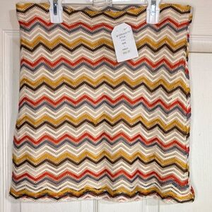 HYFVE Knitted Skirt Size Large 0330‎